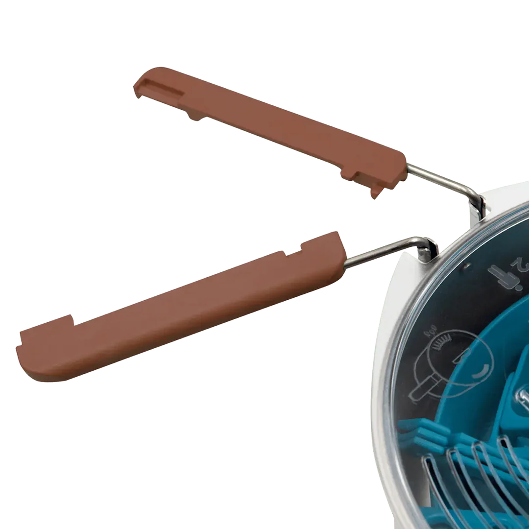 ערכת קמפינג מלאה Laken – סיר נירוסטה, צלחות, סכו״ם וכוסות - יחיד